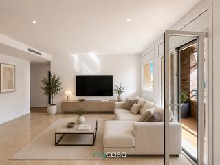 Dachwohnung  Carrer de sardenya. ¡exclusiva vivienda de alto nivel junto a la sagrada família!