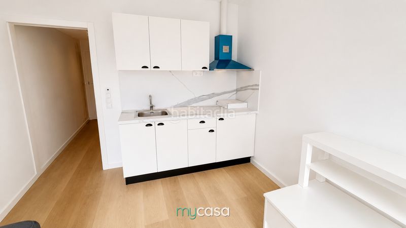 Foto fe9f8084-f85d-4e98-9b69-ac3497749192. Loft a Col·legis Nous Mollet del Vallès