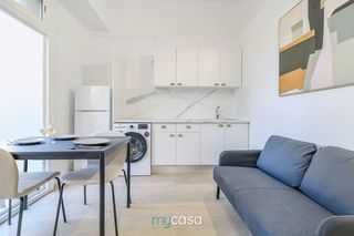 Loft  Carrer de nemesi valls. ¡una inversión diferente! dos apartamentos independientes comple