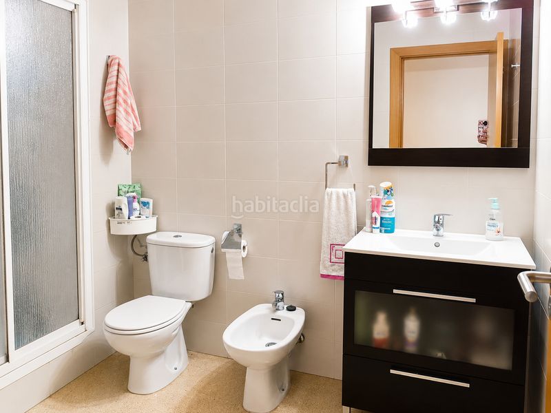 Foto 9f44c1a7-fd32-4aa1-b87e-8a39742dc770. Piso ¡tu nuevo hogar : 3 habitaciones, terraza, luz natural y finca del 2010 en Badalona