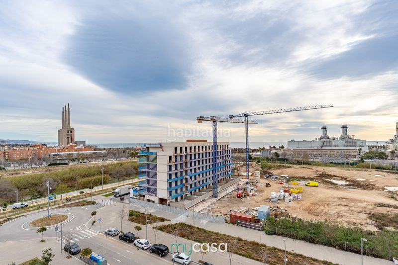Foto 098fb079-3a33-4515-929a-40b40f73ac52. Piso ¡40 m² de terraza + vistas al mar + piscina + parking! espectacular ático en 7ª planta en Sant Adrià de Besòs