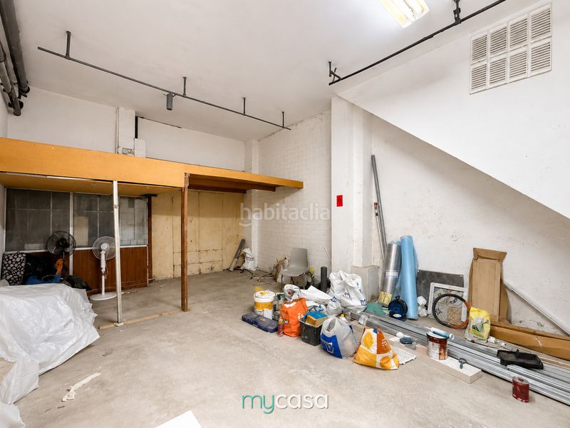 Foto 6d7e9962-389e-45f7-9592-973fb2410394. Local comercial a Trinitat Nova Barcelona