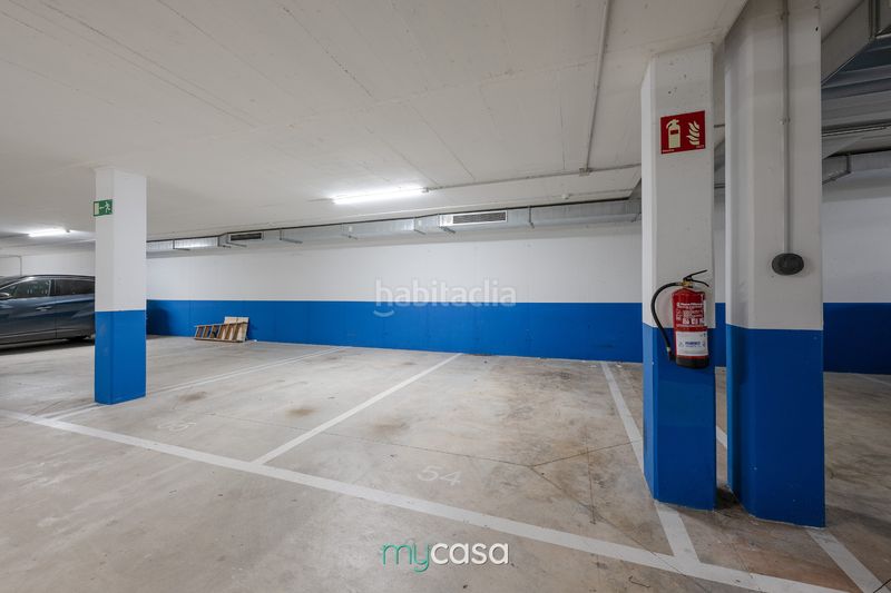 Foto ba4b8a3e-07f7-4f1c-9409-c421a4462a1a. Pis amb calefacció aparcament a La Catalana Sant Adrià de Besòs
