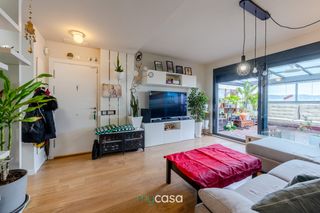 Piso  Carrer jardí del pessebre vivent. Despertar con vistas al mar · espectacular ático con 40 m² de te