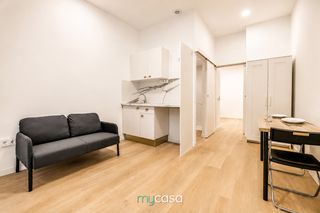 Estudio  Avinguda de ballester. Diseño, luz y reforma a estrenar en viladecans · 40 m² exteriore