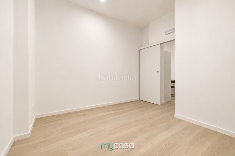 Foto 9718038a-f35b-4343-b039-1fd6b73606e3. Estudi a La Roureda Viladecans