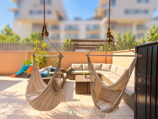 Appartement  Carrer de la mar jònica. Vive junto al mar · terraza de 54 m² · piscina · 2 parkings