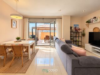 Appartement  Carrer de la mar jònica. Exclusiva vivienda junto al port de badalona · terraza de 54 m²