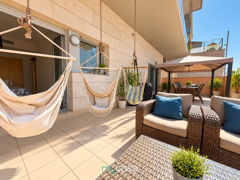 Foto e14f75f2-e5a3-4cbb-8965-4d6859d4d5df. Pis amb calefacció aparcament piscina a Port Badalona