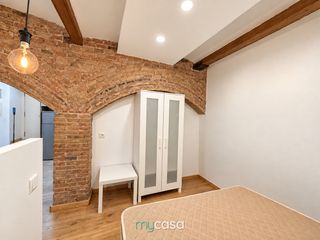 Estudio  Avinguda de catalunya. Diseño tipo loft · reforma integral · 45 m² · sant adrià de besò