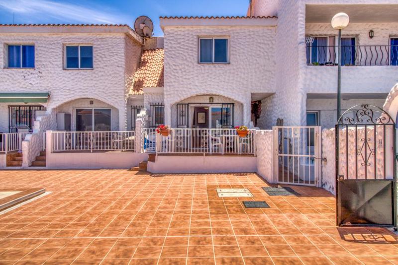 Foto 22273b2b-2708-44b9-a790-846c7db7fdbb. Casa in de los pueblos 42 in San Eugenio Bajo Adeje