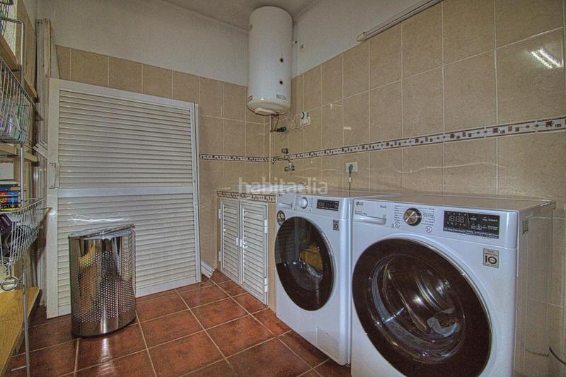 Foto 0b29f3a7-d845-43d9-9f90-ee7c65d87e21. Casa amb aparcament a Torviscas Centro y Alto Adeje