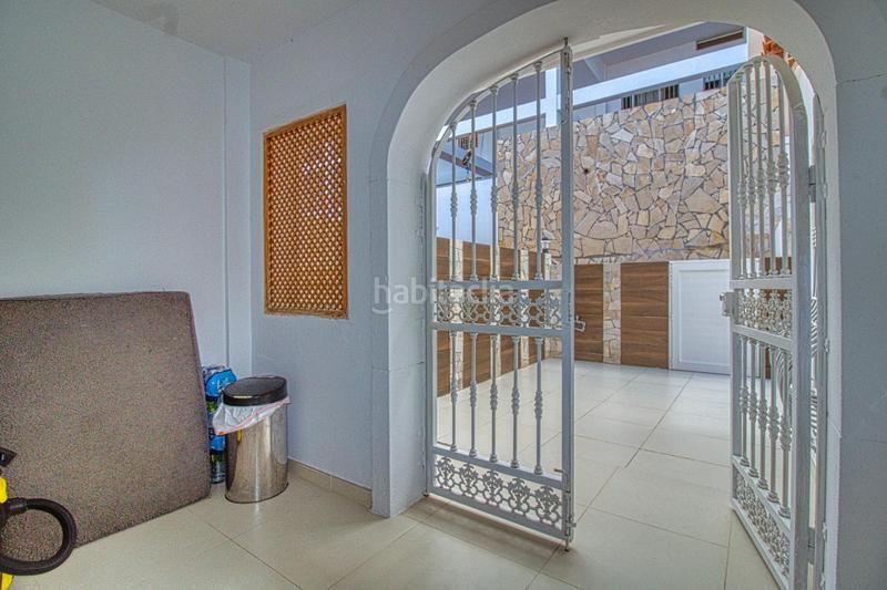 Foto f914da08-f90b-4a17-9390-e89c82d1c401. Casa amb aparcament a Torviscas Centro y Alto Adeje