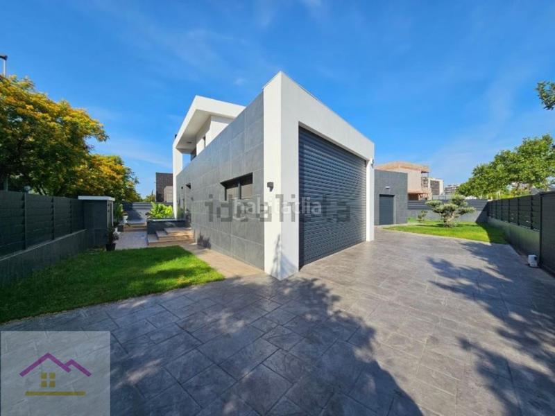 Foto c6607e65-0be1-4034-a1ff-592ea8f88fa0. Chalet en gran via tarrega monteblanco 73 chalet en venta . en Castellón de la Plana