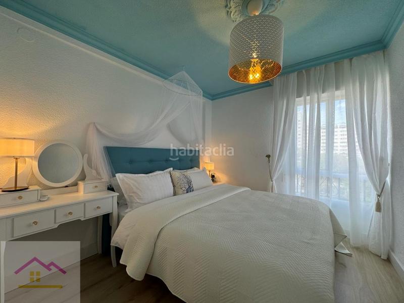 Foto 24684090-ddb3-4b6a-852b-ed1d5b69a16f. Piso en avenida la marina 7 duplex en venta reformado en Oropesa del Mar