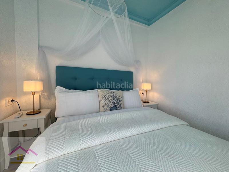 Foto 55a8c386-801b-47c2-b387-eaa5c18a8c34. Piso en avenida la marina 7 duplex en venta reformado en Oropesa del Mar