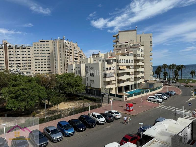 Foto 5aa2ff4e-0c81-4992-be46-8656bae31113. Piso en avenida la marina 7 duplex en venta reformado en Oropesa del Mar