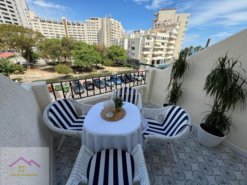 Foto 6688d5e4-dee5-44b6-823e-a0f12833c086. Piso en avenida la marina 7 duplex en venta reformado en Oropesa del Mar