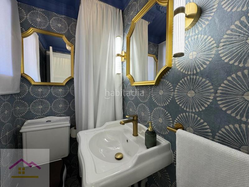Foto 6fcd9d11-00be-47cc-b1f2-9d189c0dffb9. Piso en avenida la marina 7 duplex en venta reformado en Oropesa del Mar