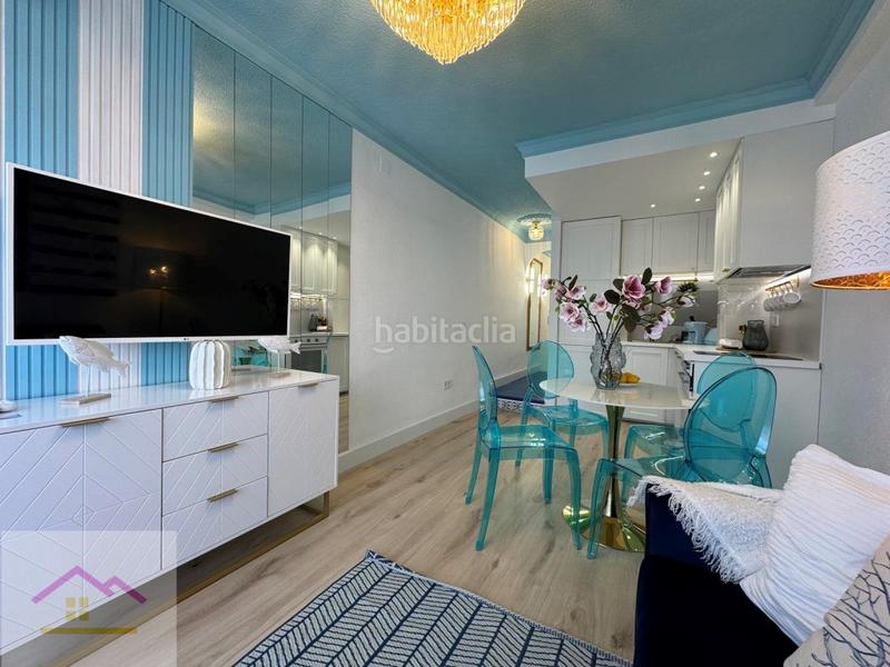 Foto 8ea3ef72-5033-4be0-958a-6dfe3afd7899. Piso en avenida la marina 7 duplex en venta reformado en Oropesa del Mar