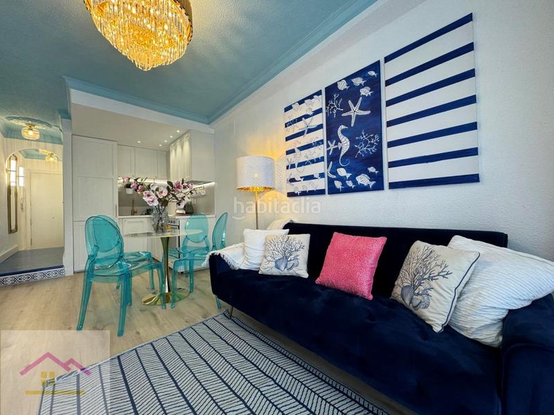 Foto 99f291ba-1ae8-4b2a-96be-0f09c1418a46. Piso en avenida la marina 7 duplex en venta reformado en Oropesa del Mar