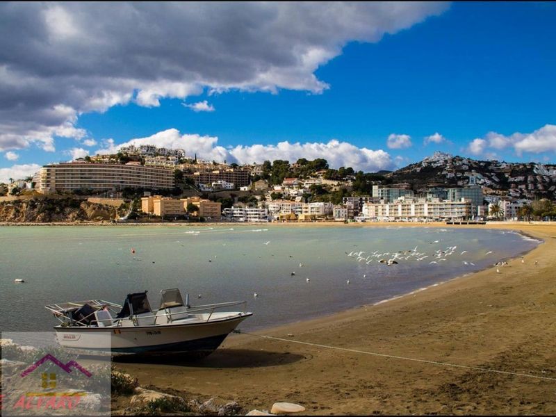 Foto 8afc3520-0bb7-4744-ba9b-1bb2702143e6. Pis amb aparcament piscina a Las Atalayas-Urmi-Cerro Mar Peñíscola