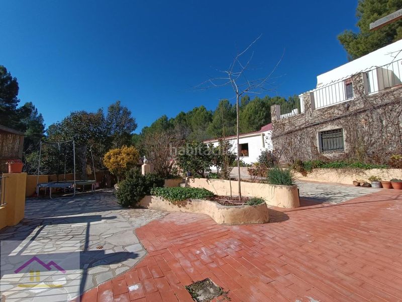 Foto 4b9646f2-434c-46d1-b952-b902fa960ee8. Masia amb aparcament piscina a Vall d´Alba