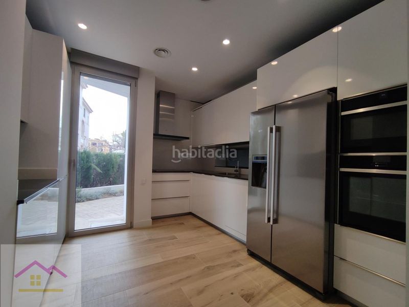 Foto 330609fe-40a6-4426-a27e-1552d11bebc7. Towny house in calle l'altall 51 in Alcossebre