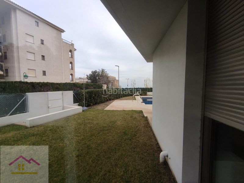 Foto 40f9d6a4-b6bc-4966-af8b-3223815e1ec0. Towny house in calle l'altall 51 in Alcossebre