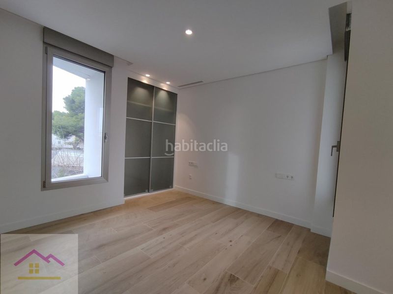 Foto 5509ac64-3dba-4533-b39c-f9061347cbe1. Towny house in calle l'altall 51 in Alcossebre