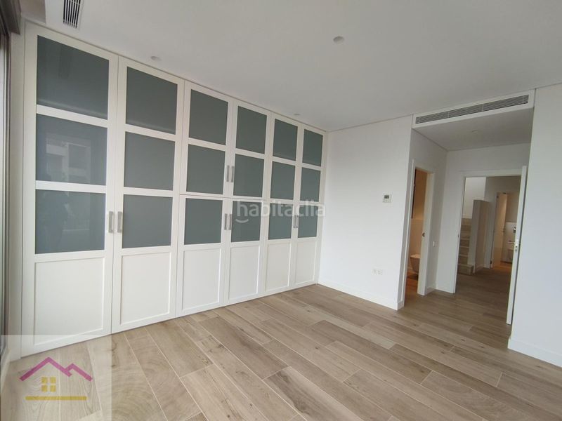Foto 79574eb6-3a88-4472-9ea8-6d3f30c679f6. Towny house in calle l'altall 51 in Alcossebre