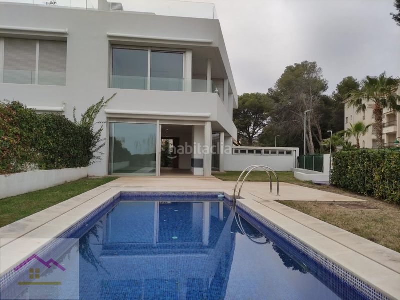 Foto fbf4b7ef-ec7e-48f2-be5e-89e14649679b. Towny house in calle l'altall 51 in Alcossebre