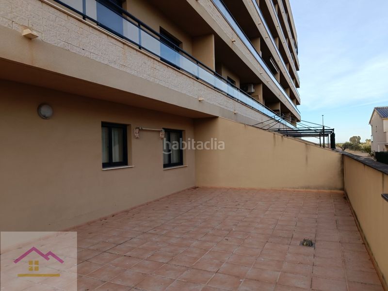 Foto ac687414-83fb-4bad-a7dd-52498a7c7b35. Planta baja en calle garbi 4 piso planta baja con una terraza de 54 metros en Torreblanca