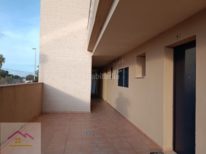 Foto b1e67052-ed0c-4092-8c47-7a18ed498bf5. Planta baja en calle garbi 4 piso planta baja con una terraza de 54 metros en Torreblanca