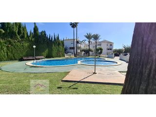 Piso en Camino capicorp de 94. Piso en complejo cap i corp alcossebre