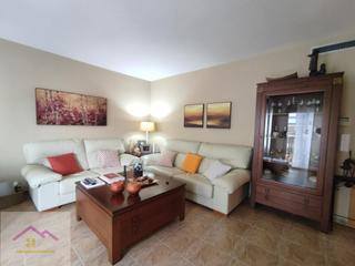 Pis a Calle laura cervellon 16. Gran oportunidad apartamiento frente al ayutamiento