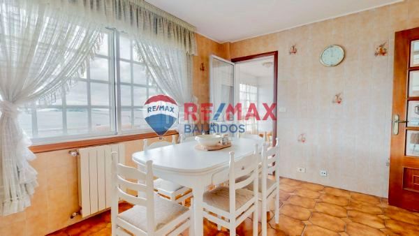 Foto d980bdf9-b476-4fd0-9967-3a78094a6f6a. Chalet en Coruxo - Oia - Saiáns Vigo