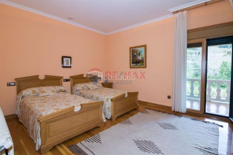 Foto 0ace7d46-5874-402b-a0be-b7d9fe509101. Chalet mit heizung parking in Moaña