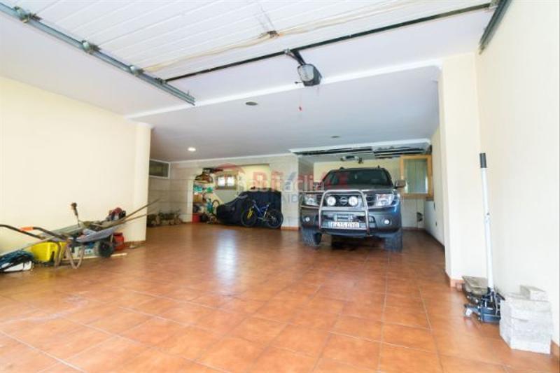 Foto 5a659f91-7bbe-4b22-9e19-c59a3486a59c. Chalet mit heizung parking in Moaña