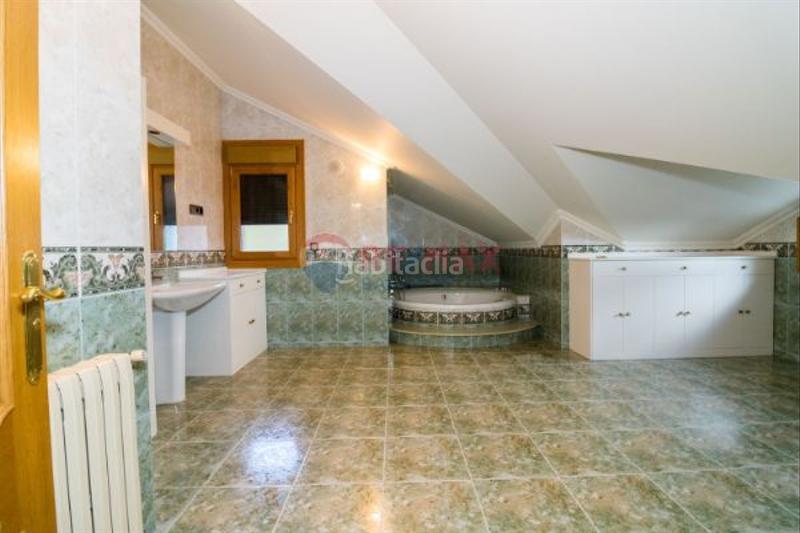 Foto 5d47d066-e1dd-4802-8d85-9739249640f0. Chalet mit heizung parking in Moaña