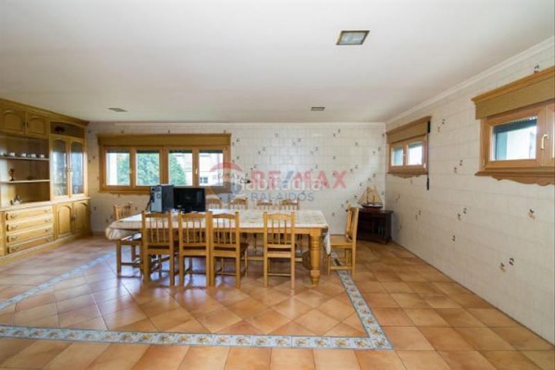 Foto 5dc01e24-f16e-4cfd-a5ad-75a4b07da73c. Chalet mit heizung parking in Moaña