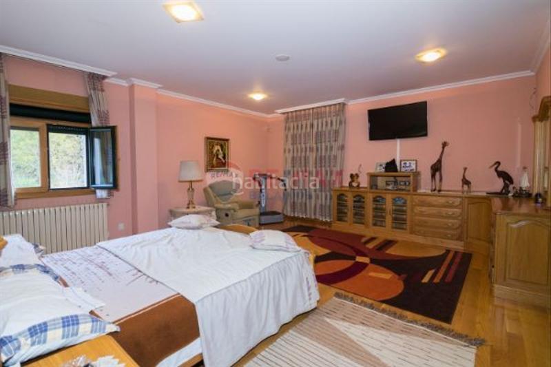 Foto 9a263849-c1c0-4a80-814d-4a483eec9fa5. Chalet mit heizung parking in Moaña