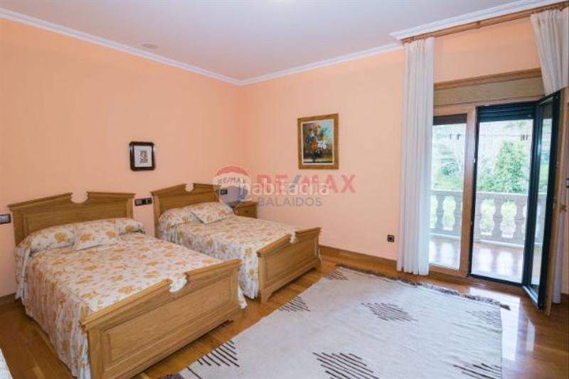 Foto c6811ab7-912d-4352-976c-c3a0204abb10. Chalet mit heizung parking in Moaña