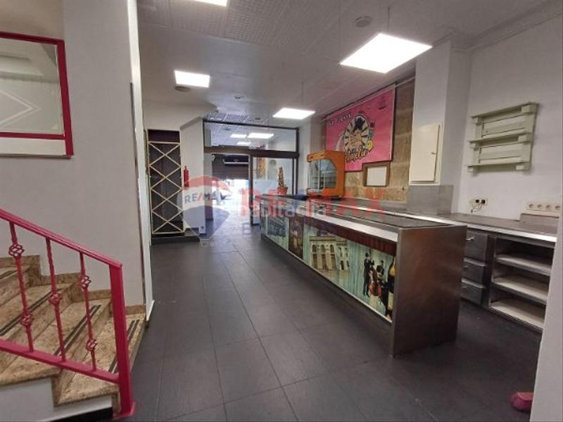 Foto 49cff01b-29e6-4ac5-9bfc-3b45c325e208. Local comercial a As Travesas - Balaidos Vigo
