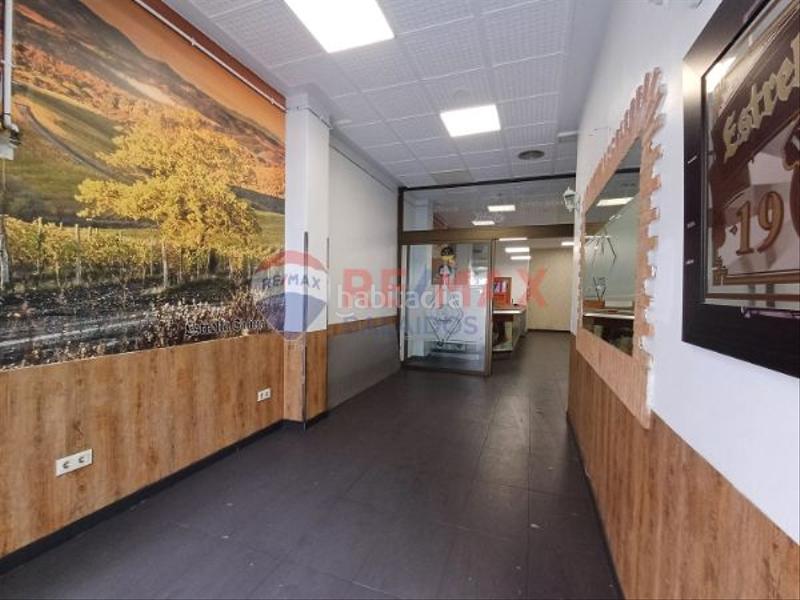 Foto d5ff9fe0-50f6-44e5-82ea-5b8f6e49f2b0. Local comercial a As Travesas - Balaidos Vigo