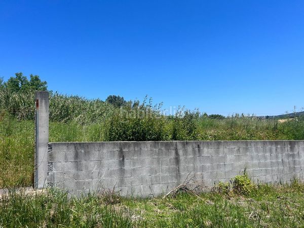 Foto d5de1c30-0228-4d2c-a069-4ab72de07cf8. Terreno residencial en Rosal (O)