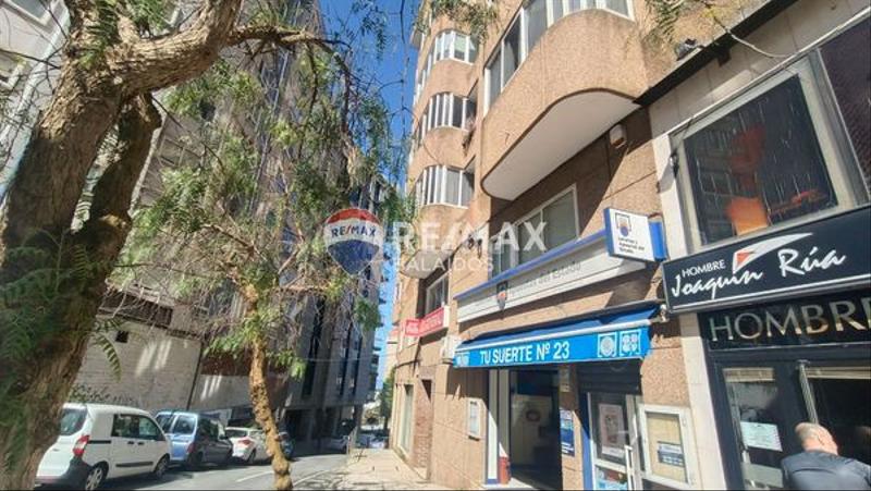 Foto 028294eb-f60d-4a44-b9a7-6dfa3167c385. Local comercial a travesía de Vigo - san xoán Vigo