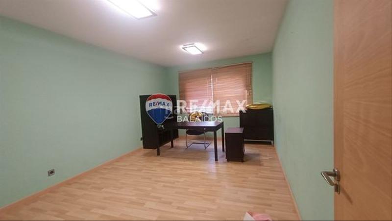 Foto 16af93d8-05a9-4c7a-af8c-1919167d21e8. Local comercial a travesía de Vigo - san xoán Vigo