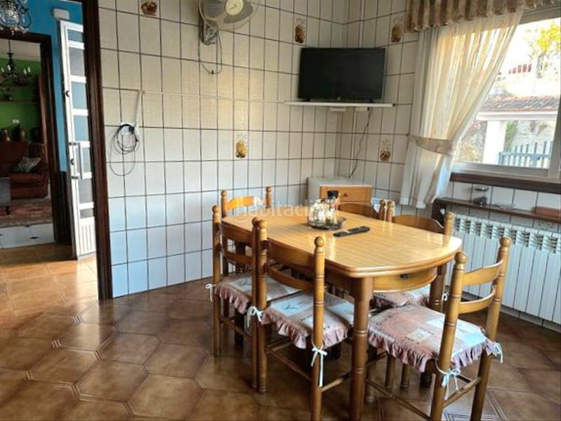 Foto 53690cdc-8b85-4e29-8add-4f73cc141594. Haus mit parking in Moaña