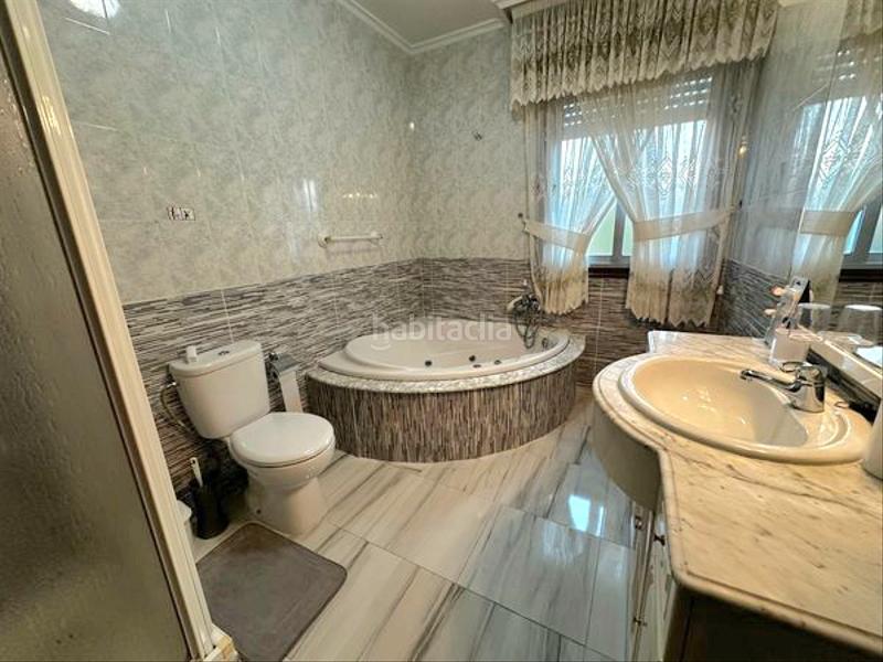 Foto 8b30945f-c062-4181-aceb-f2cc6faaa5d2. Haus mit parking in Moaña